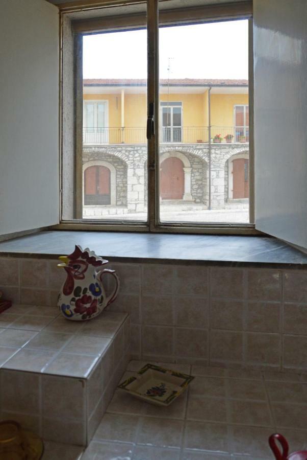 La Casa Di Zia Nina Vila Campolattaro Exterior foto